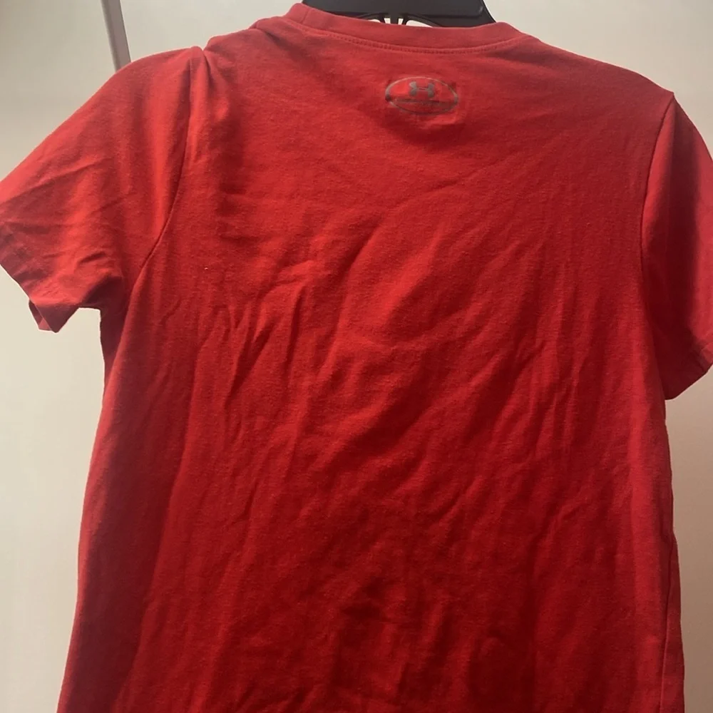 Under armour baseball tee